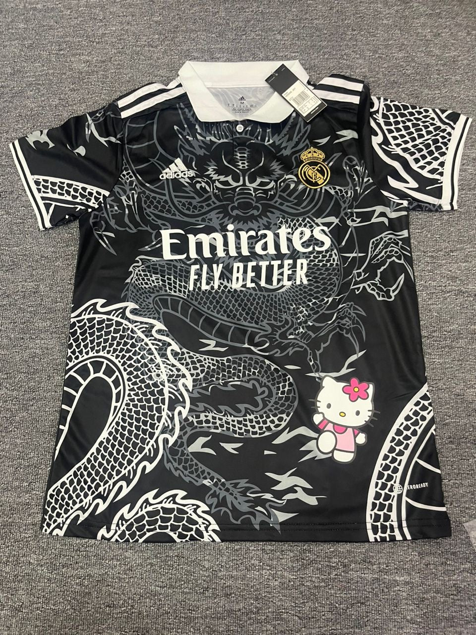 Hello kitty x Real Madrid
