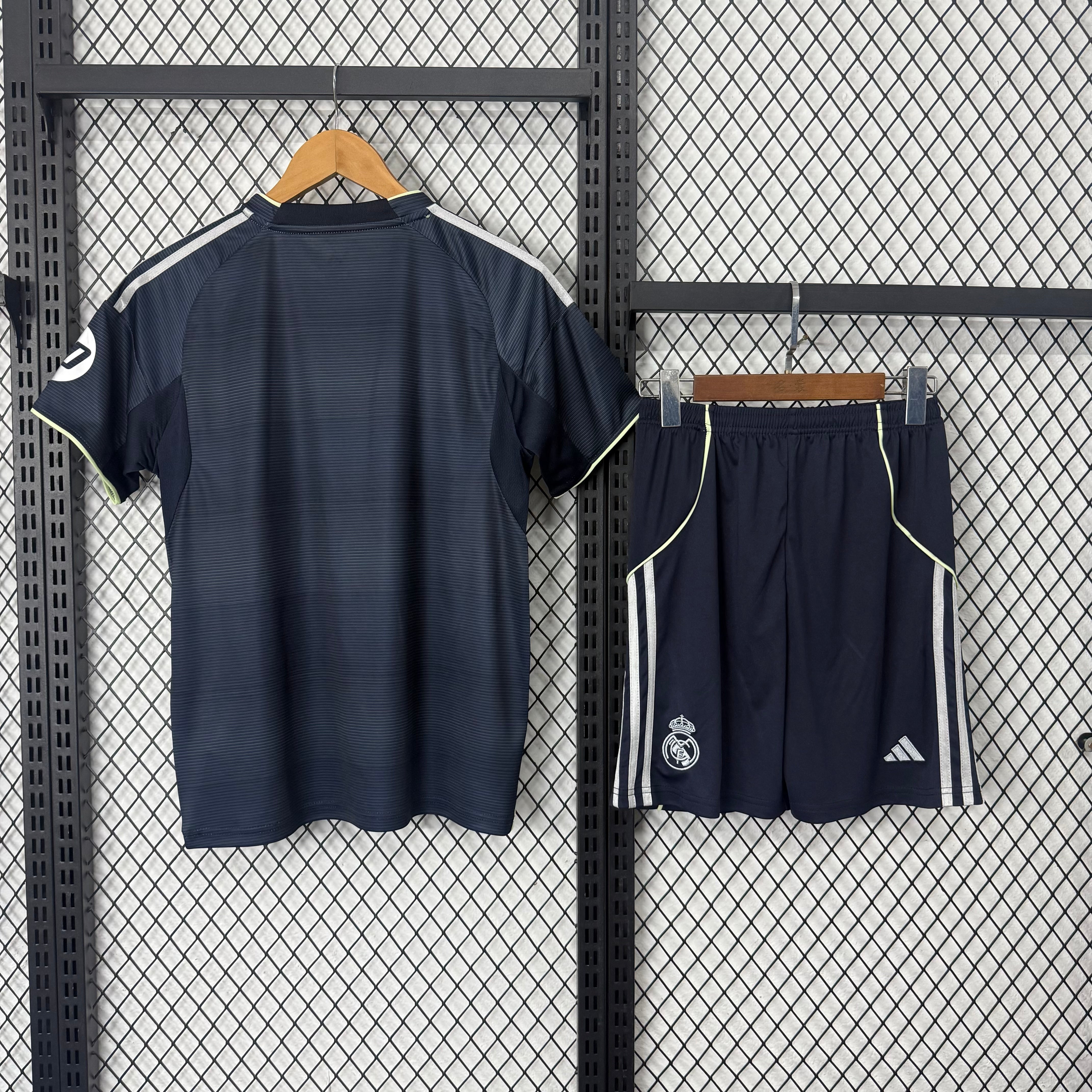 25-26 Real Madrid away