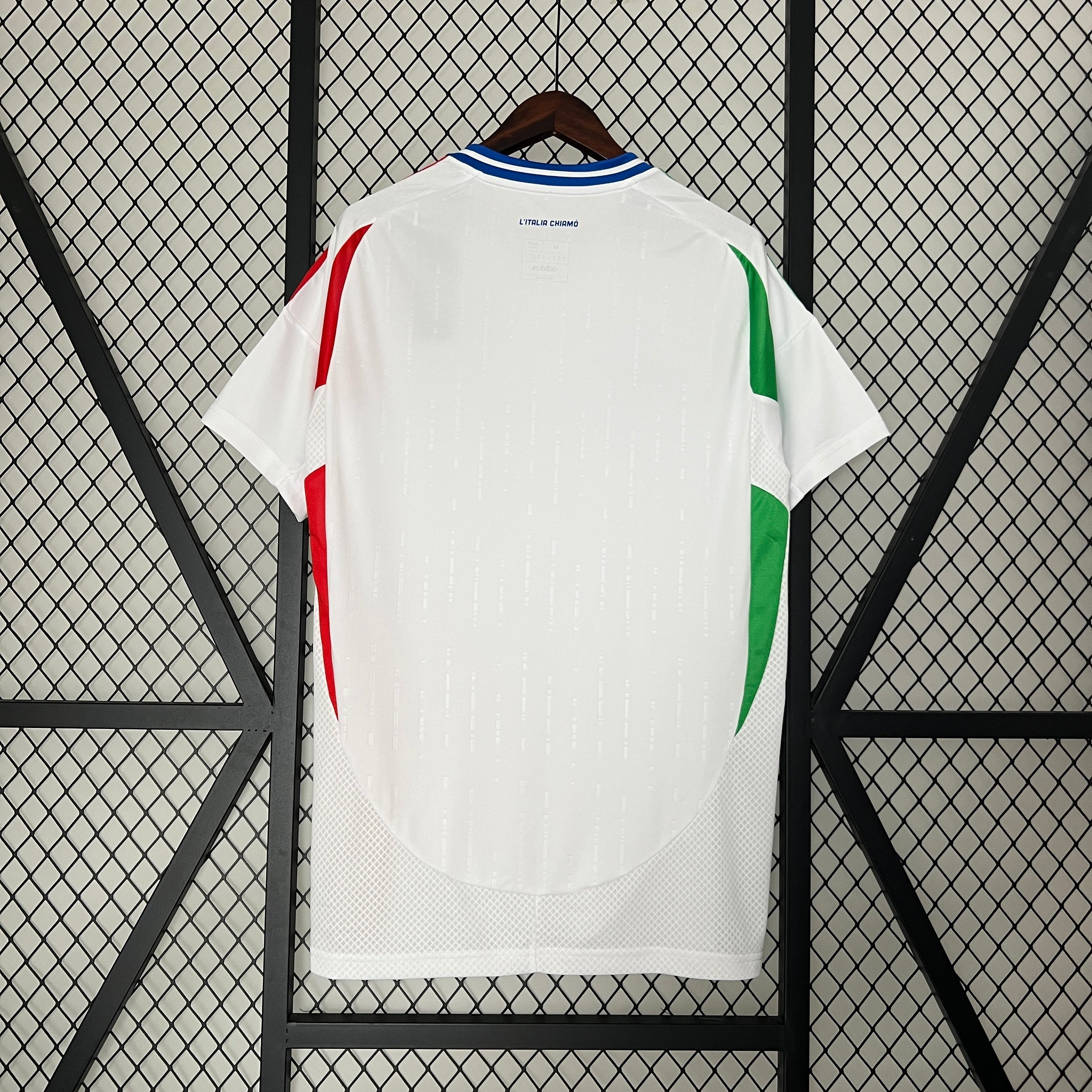23-24 Italy Away