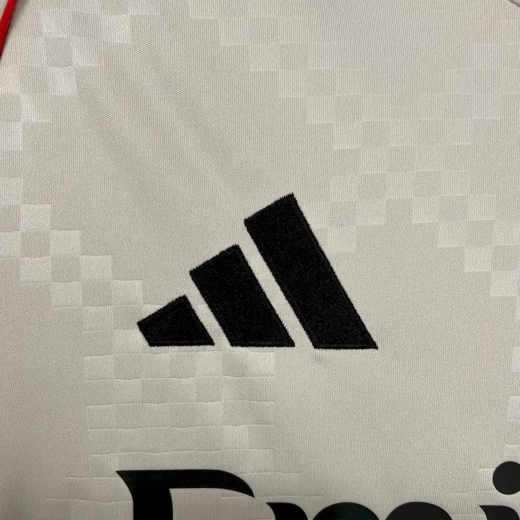 25-26 Benfica Away Kit Football
