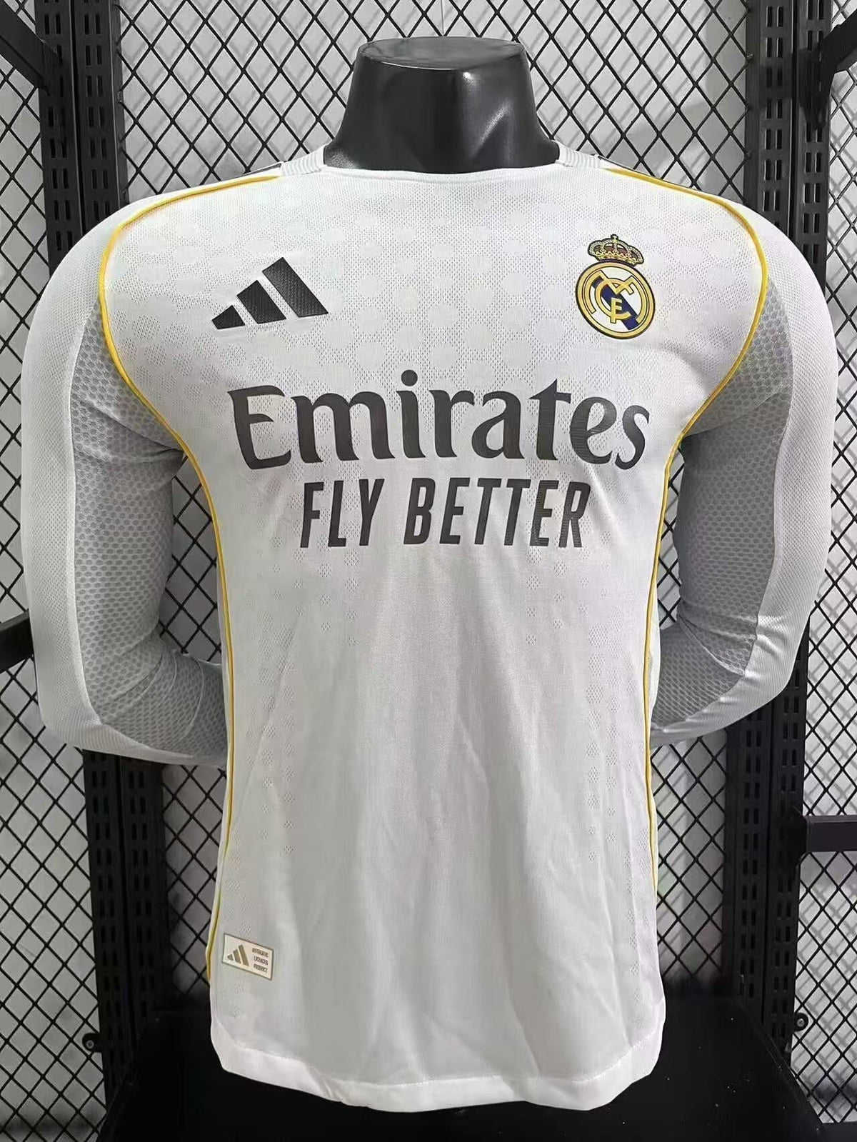 25-26 Real Madrid home long sleeves