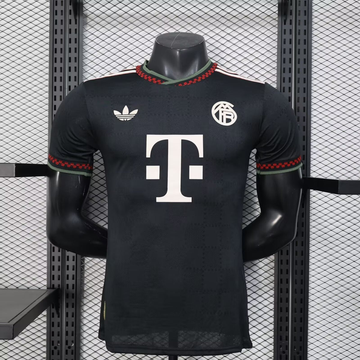 25/26 Player Edition Bayern Munich Third Away