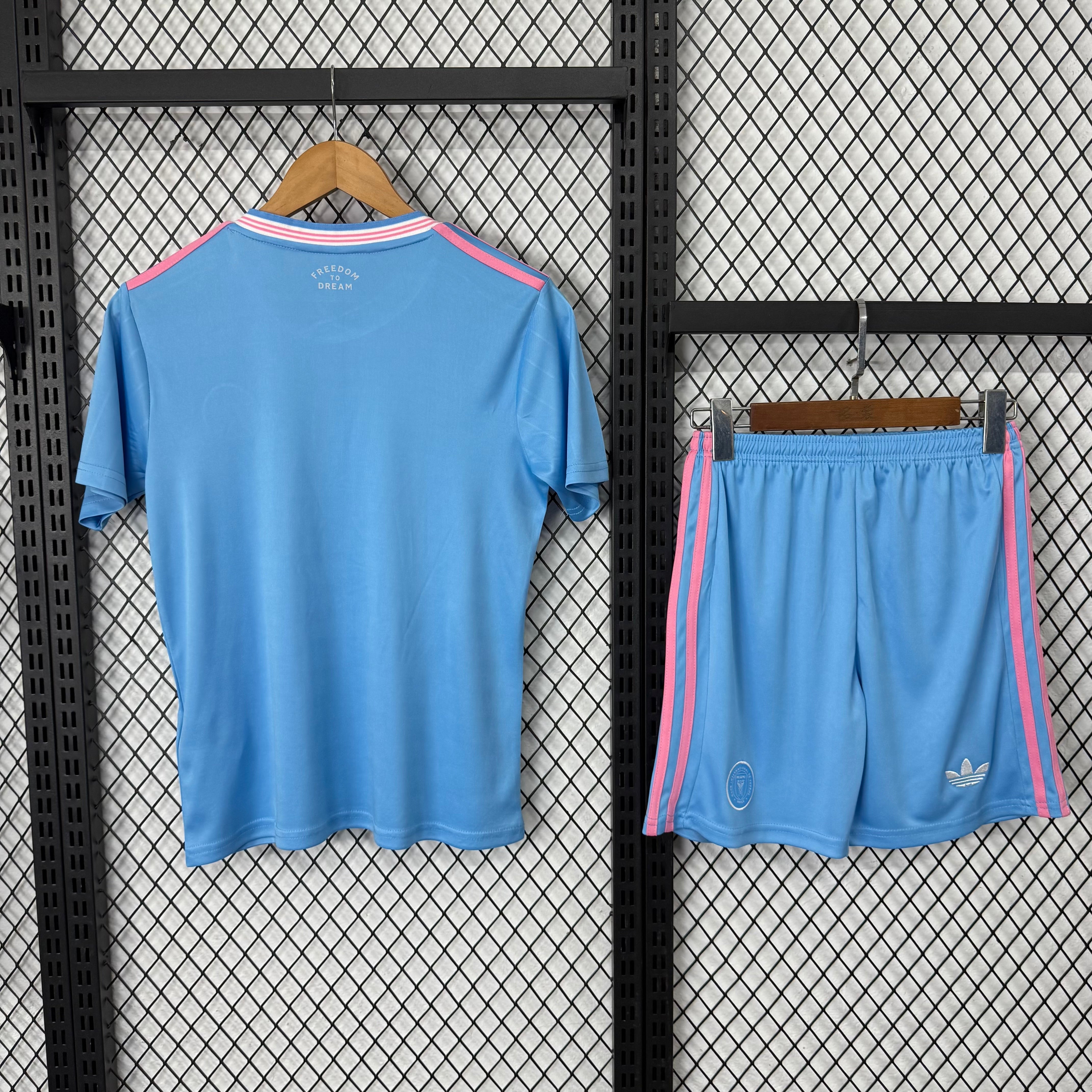 25-26 Miami 2nd Guest